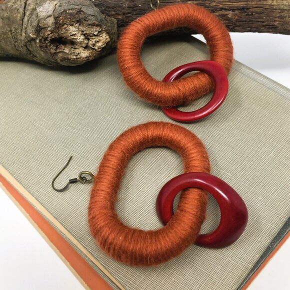 Handmade Oval Burnt Orange Acrylic Wrapped Chunky Dangle Chain Earrings - Picture 3 of 16